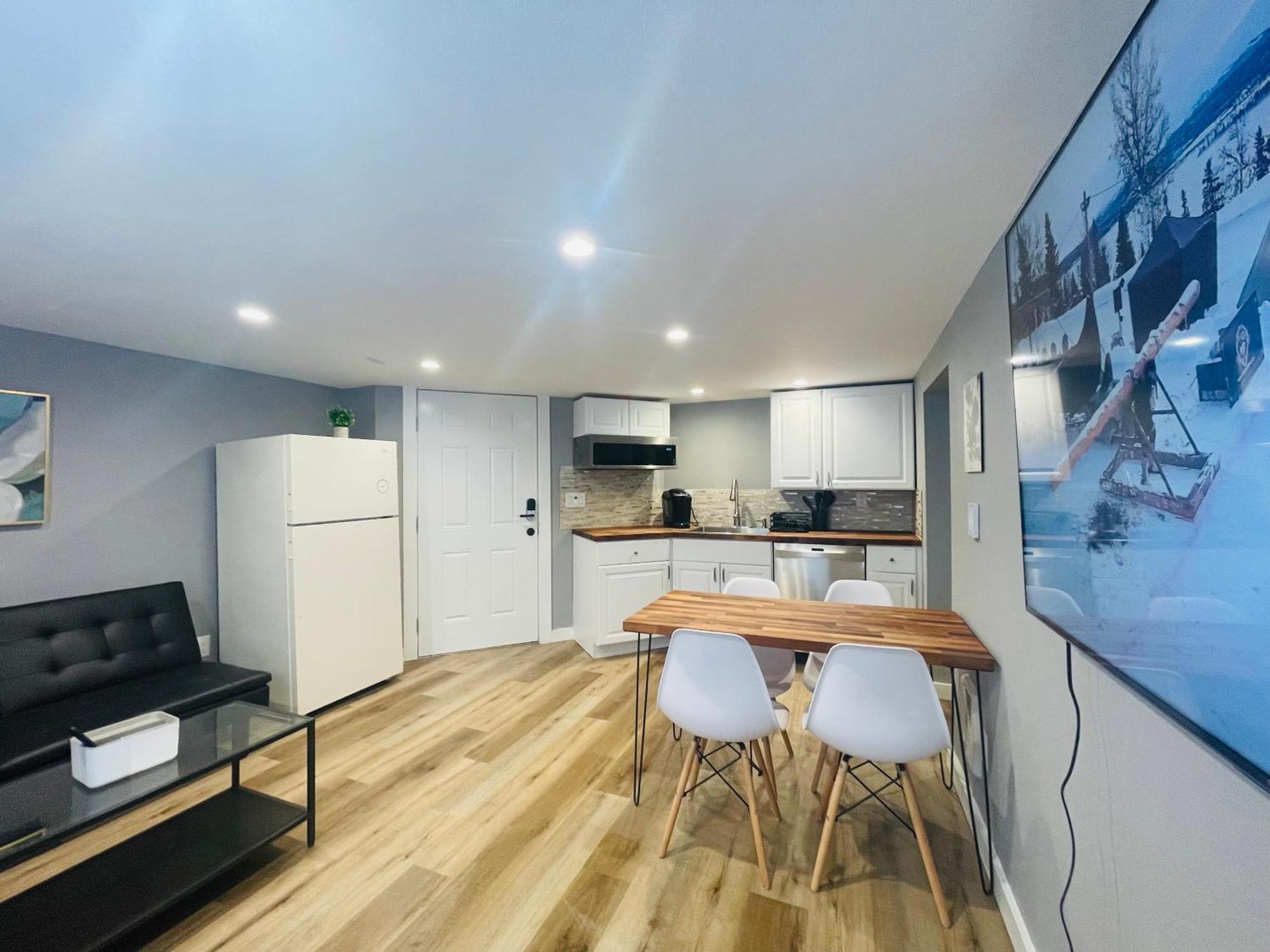 Green Lake 1St Line Home D Full Modern Remodeled Seattle Luaran gambar